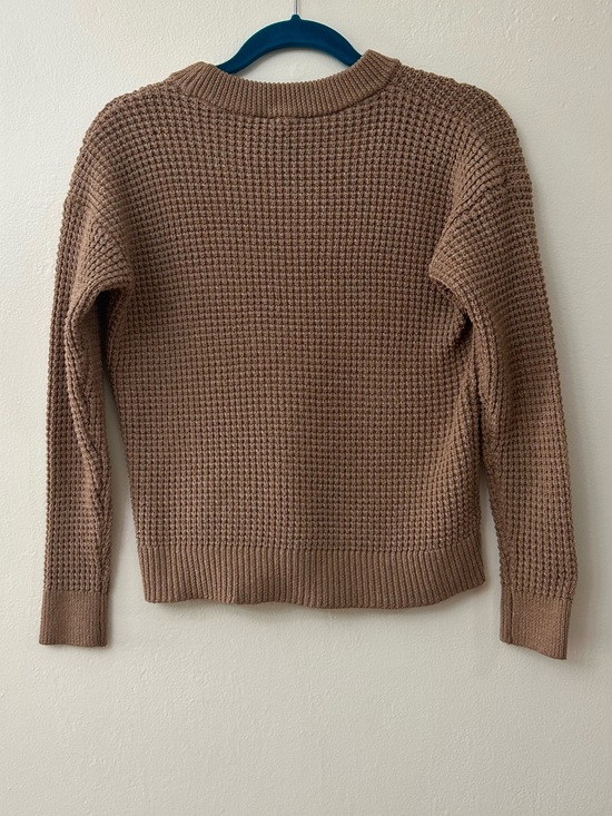 Time and Tru Sweaters - Time and Tru Taupe Ribbed Crewneck Sweater